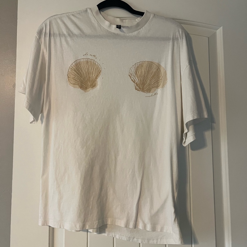 Seashell shirt